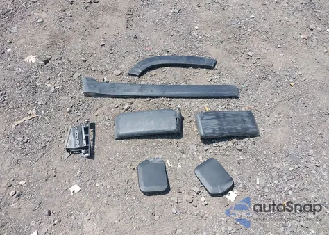 2023 Jeep Grand Cherokee L Laredo 4X2 из США, поврежденный, VIN 1C4RJJAG7P8783609